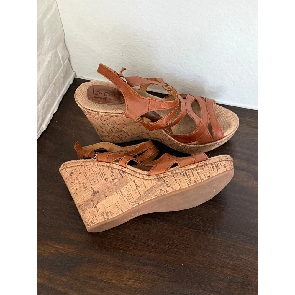 B.O.C. Born Concept Brown Strappy Cork Wedge Sandals Womens 8M